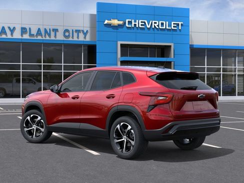 New 2026 Chevrolet Trax RS FWD image 3
