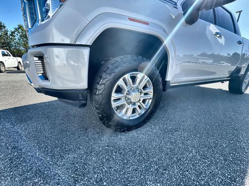 Used 2021 GMC Sierra 2500 Denali w/ Denali Ultimate Package image 34