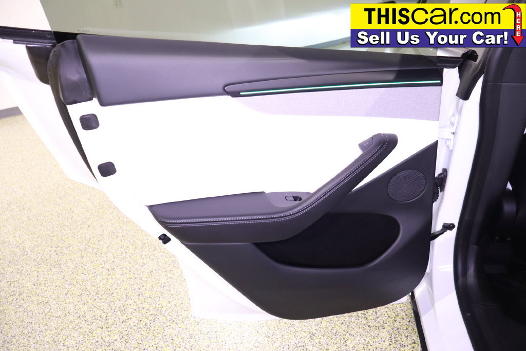 Used 2026 Tesla Model Y 2WD image 33