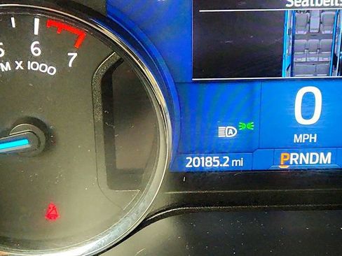 Used 2022 Ford Expedition Max Limited image 16