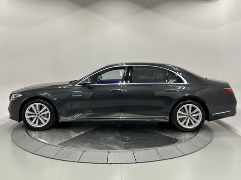 Used 2021 Mercedes-Benz S 500 4MATIC image 4