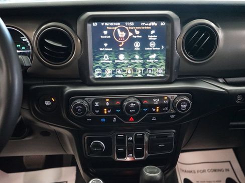 Used 2023 Jeep Wrangler Unlimited w/ Cold Weather Group AWD/4WD image 7