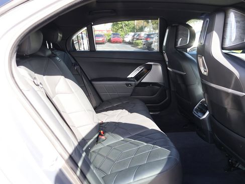 Used 2025 BMW 740i image 42