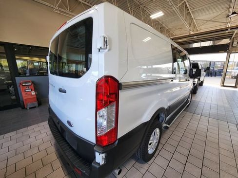 Used 2025 Ford Transit 250 Low Roof w/ Exterior Upgrade Package RWD image 4