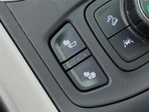 Used 2020 GMC Terrain SLE w/ Driver Convenience Package AWD/4WD image 19