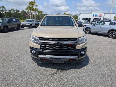 Used 2021 Chevrolet Colorado Z71 w/ LPO, Power Package AWD/4WD image 8