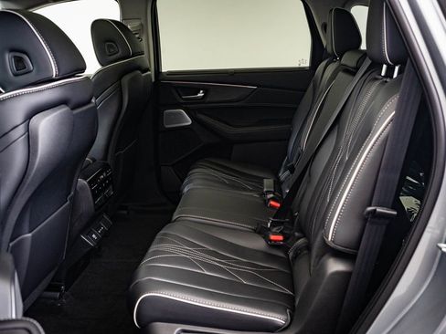 Used 2026 Acura MDX SH-AWD w/ Advance Package image 35