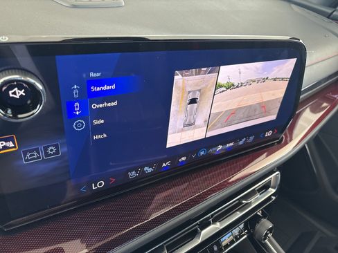 New 2026 Chevrolet Traverse RS w/ LPO, Floor Liner Package FWD image 29