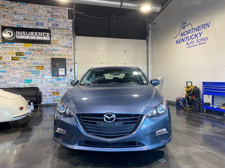 Used 2016 MAZDA MAZDA3 i Sport FWD image 2