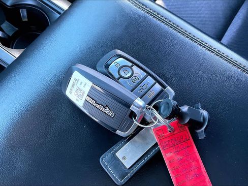 Used 2022 Ford F150 Raptor w/ Equipment Group 801A High image 13