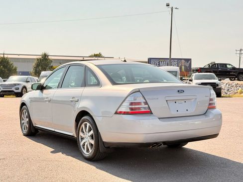 Used 2008 Ford Taurus SEL FWD image 7