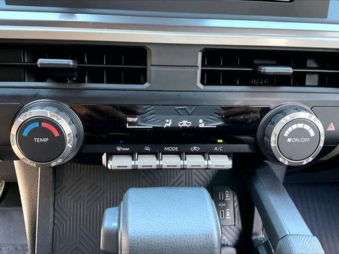 Used 2024 Toyota Tacoma SR5 AWD/4WD image 24