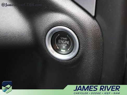 Used 2020 GMC Sierra 1500 SLT w/ SLT Premium Plus Package AWD/4WD image 31