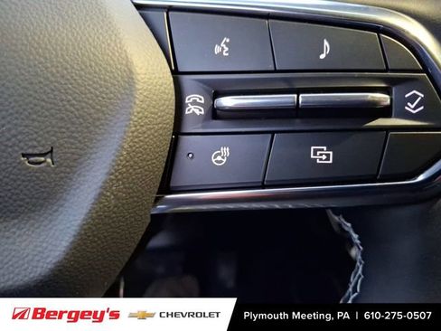 New 2026 Chevrolet Traverse Z71 w/ Enhanced Driving Package AWD/4WD image 17