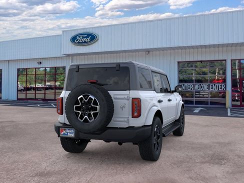 Used 2026 Ford Bronco Outer Banks AWD/4WD image 8