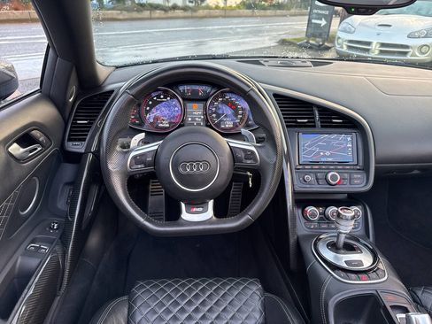 Used 2014 Audi R8 V10 image 26