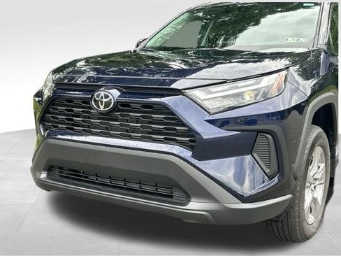 Certified 2025 Toyota RAV4 XLE w/ Convenience Package AWD/4WD image 9