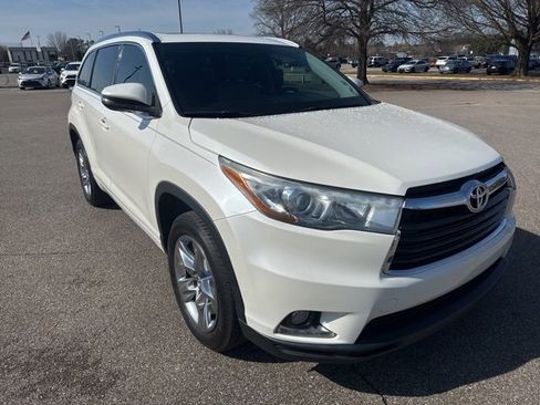 Used 2014 Toyota Highlander Limited image 7