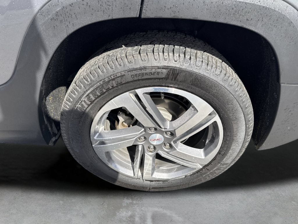 Used 2020 GMC Terrain SLT w/ Preferred Package AWD/4WD image 14