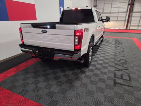 Used 2022 Ford F250 Lariat w/ Chrome Package image 25