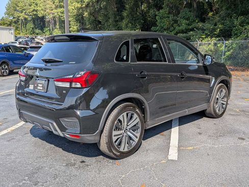 Used 2024 Mitsubishi Outlander Sport SE AWD/4WD image 4