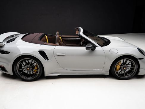 Used 2024 Porsche 911 Turbo S AWD/4WD image 38