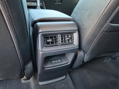 Used 2024 Honda CR-V EX-L image 18