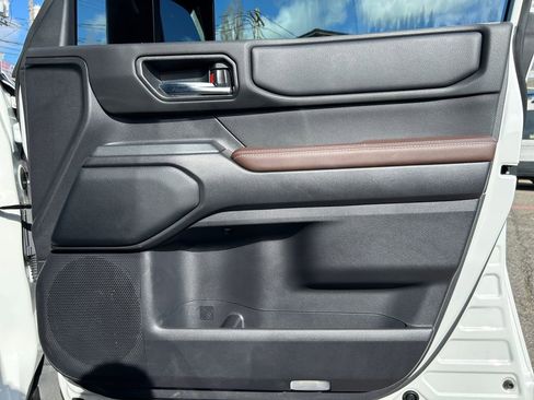 Used 2025 Toyota Land Cruiser w/ Premium Package image 25