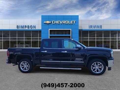 Used 2017 GMC Sierra 1500 SLT w/ SLT Premium Package RWD image 9