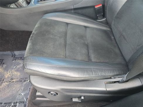 Used 2018 Dodge Durango GT w/ Premium Group image 21