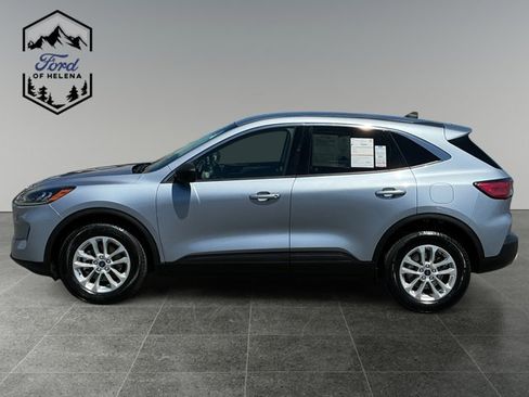 Certified 2022 Ford Escape SE AWD/4WD image 2