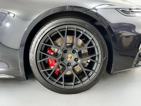 New 2026 Porsche 911 Carrera 4S AWD/4WD image 32