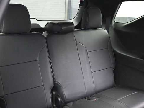 Used 2024 Chevrolet Traverse LS w/ Midnight/Sport Edition FWD image 34