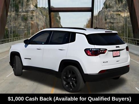 New 2026 Jeep Compass Latitude AWD/4WD image 3