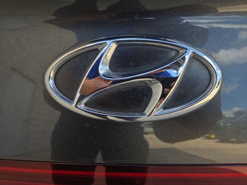 Used 2023 Hyundai Sonata SEL FWD image 9