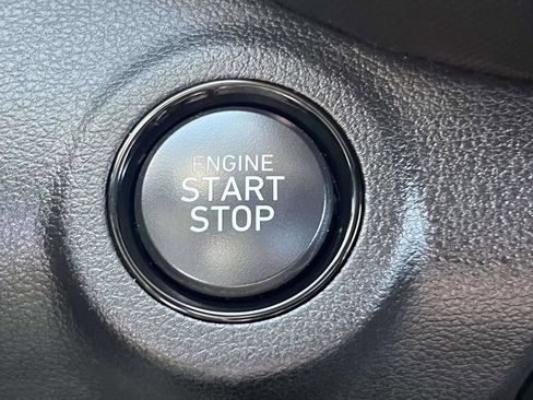 Certified 2024 Hyundai Venue SEL FWD image 24
