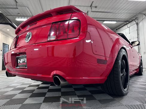 Used 2006 Ford Mustang GT Premium RWD image 28