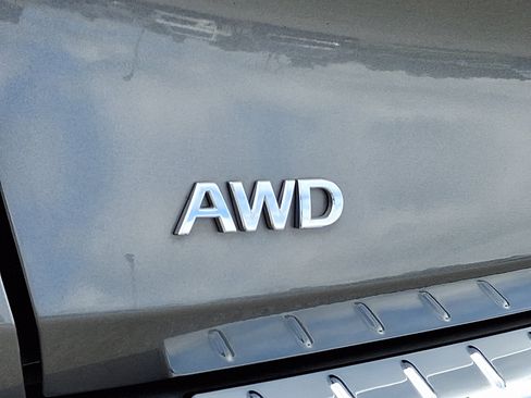 Certified 2023 INFINITI QX60 Luxe w/ Cargo Package AWD/4WD image 33