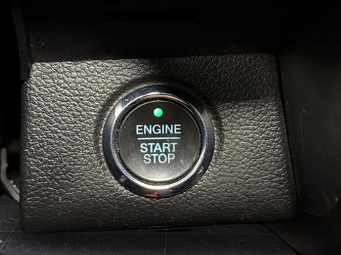 Used 2020 Ford Expedition Limited w/ Equipment Group 303A AWD/4WD image 40