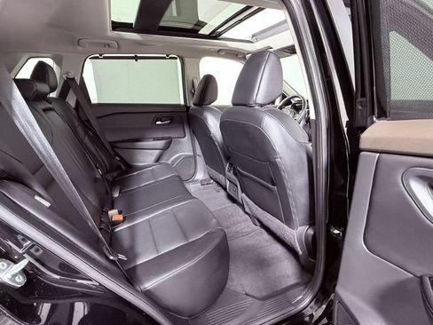 Used 2023 Nissan Rogue SV w/ Premium Package w/ SV Premium B Package FWD image 24