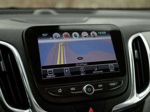 Used 2018 Chevrolet Equinox Premier image 14