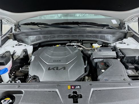 Used 2025 Kia Telluride S image 36