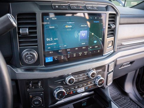 Used 2023 Ford F350 Platinum AWD/4WD image 21