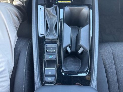 Used 2025 Honda Accord Sport image 25