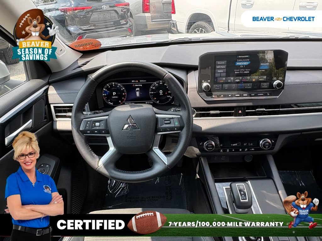 Used 2023 Mitsubishi Outlander SE FWD image 16