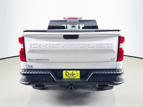 Used 2020 Chevrolet Silverado 1500 LT Trail Boss AWD/4WD image 7