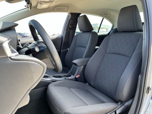 Used 2023 Toyota Corolla LE image 22