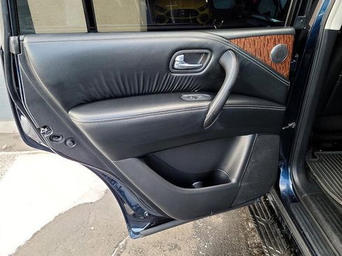 Used 2020 Nissan Armada SL w/ Premium Package image 23
