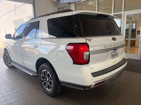 Used 2023 Ford Expedition XLT RWD image 17