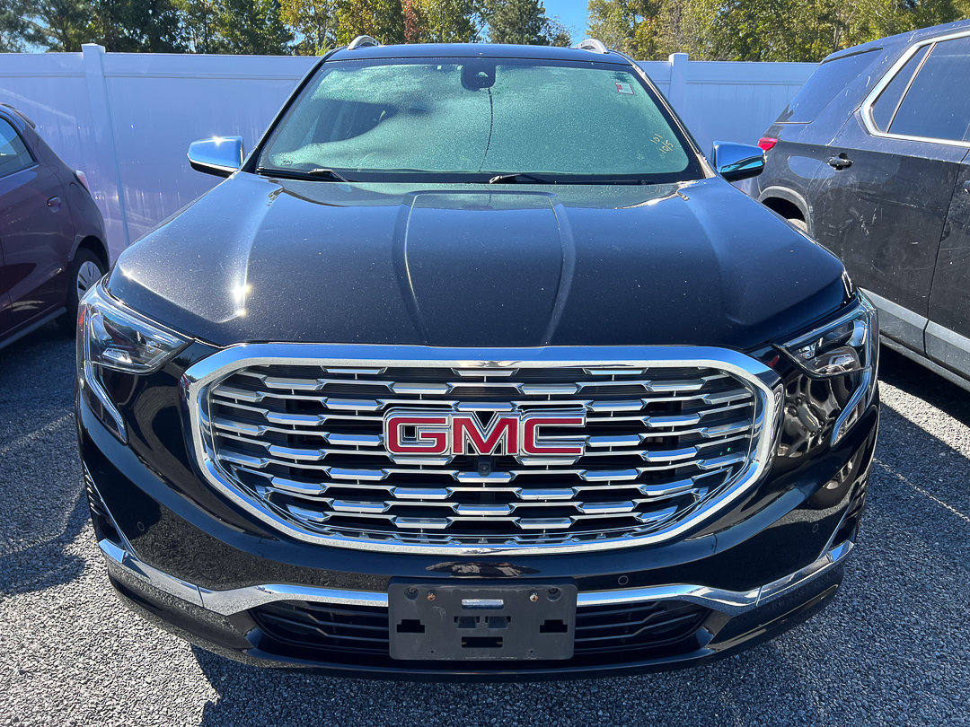 Used 2018 GMC Terrain Denali w/ Advanced Safety Package AWD/4WD image 9